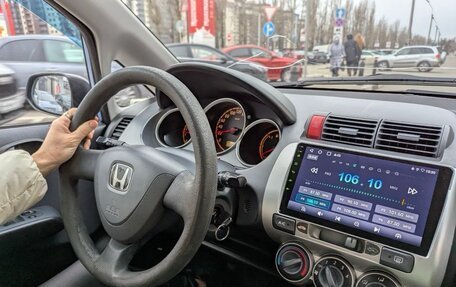 Honda Jazz I рестайлинг, 2004 год, 650 000 рублей, 7 фотография