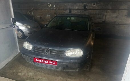 Volkswagen Golf IV, 1999 год, 210 000 рублей, 1 фотография