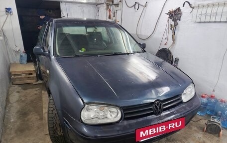 Volkswagen Golf IV, 1999 год, 210 000 рублей, 2 фотография