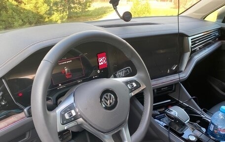 Volkswagen Touareg III, 2020 год, 6 430 000 рублей, 4 фотография