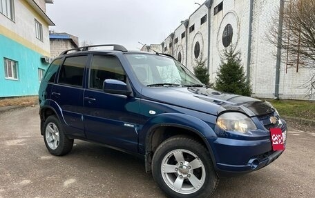Chevrolet Niva I рестайлинг, 2018 год, 700 000 рублей, 2 фотография