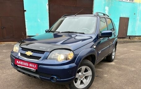 Chevrolet Niva I рестайлинг, 2018 год, 700 000 рублей, 5 фотография