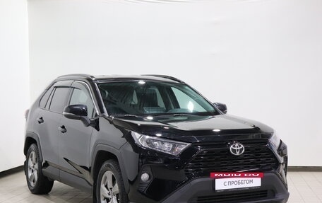 Toyota RAV4, 2019 год, 2 780 000 рублей, 3 фотография