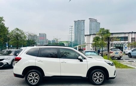 Subaru Forester, 2022 год, 2 800 000 рублей, 8 фотография