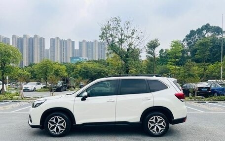 Subaru Forester, 2022 год, 2 800 000 рублей, 7 фотография