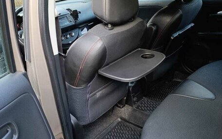 Nissan Note II рестайлинг, 2011 год, 740 000 рублей, 13 фотография