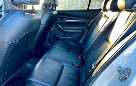 Mazda 3, 2021 год, 2 150 000 рублей, 11 фотография