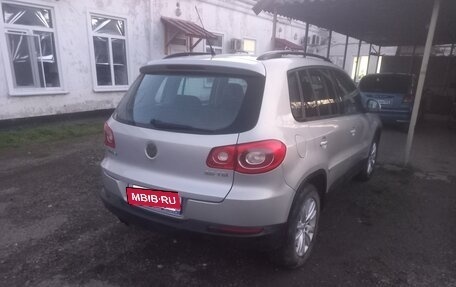 Volkswagen Tiguan I, 2009 год, 954 000 рублей, 4 фотография