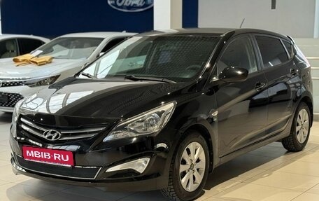 Hyundai Solaris II рестайлинг, 2016 год, 899 000 рублей, 1 фотография