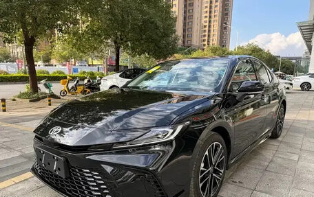 Toyota Camry, 2025 год, 3 650 000 рублей, 1 фотография