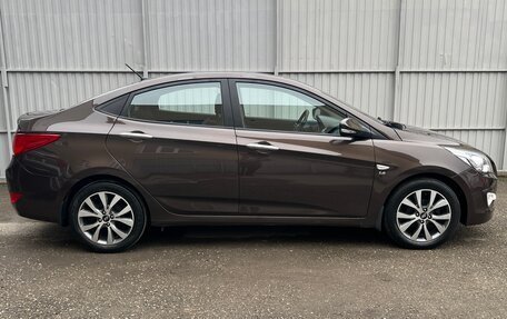Hyundai Solaris II рестайлинг, 2015 год, 880 000 рублей, 7 фотография
