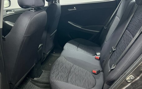 Hyundai Solaris II рестайлинг, 2015 год, 880 000 рублей, 14 фотография