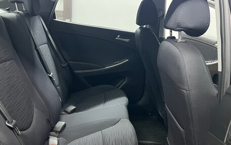 Hyundai Solaris II рестайлинг, 2015 год, 880 000 рублей, 15 фотография