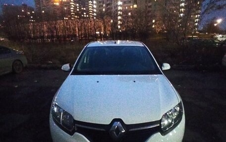 Renault Sandero II рестайлинг, 2018 год, 877 000 рублей, 5 фотография