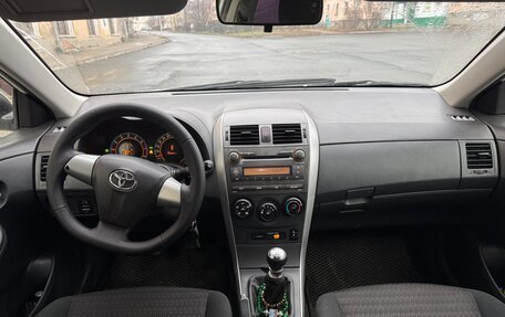 Toyota Corolla, 2012 год, 1 100 000 рублей, 8 фотография