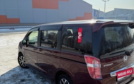 Honda Stepwgn IV, 2014 год, 1 580 000 рублей, 13 фотография
