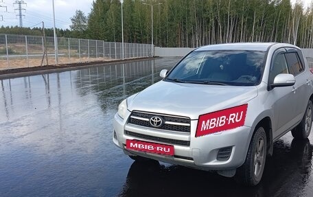 Toyota RAV4, 2010 год, 1 300 000 рублей, 3 фотография