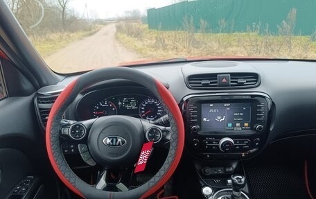 KIA Soul II рестайлинг, 2015 год, 1 300 000 рублей, 12 фотография