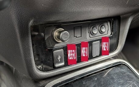 Mitsubishi Outlander III рестайлинг 3, 2018 год, 1 999 000 рублей, 24 фотография