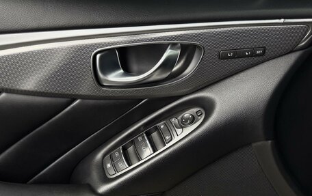 Infiniti Q50 I рестайлинг, 2015 год, 1 550 000 рублей, 15 фотография