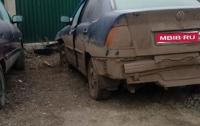 Volkswagen Polo III рестайлинг, 1997 год, 125 000 рублей, 1 фотография