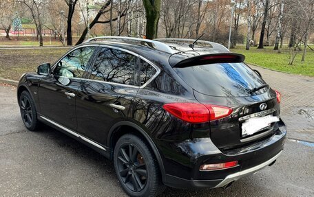 Infiniti QX50 I рестайлинг, 2015 год, 1 800 000 рублей, 4 фотография