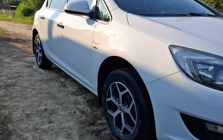 Opel Astra J, 2013 год, 830 000 рублей, 8 фотография
