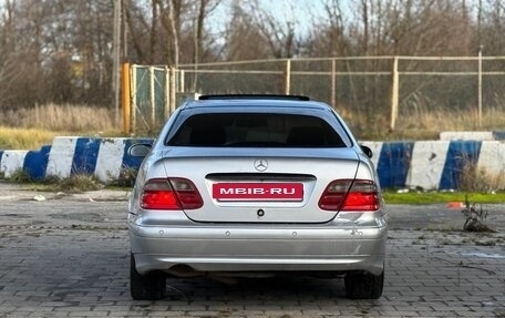 Mercedes-Benz CLK-Класс, 2001 год, 469 000 рублей, 5 фотография