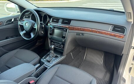 Skoda Superb III рестайлинг, 2014 год, 1 395 000 рублей, 7 фотография