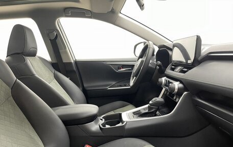 Toyota RAV4, 2025 год, 4 650 000 рублей, 12 фотография