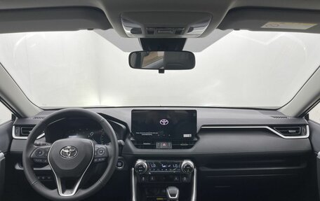 Toyota RAV4, 2025 год, 4 650 000 рублей, 19 фотография