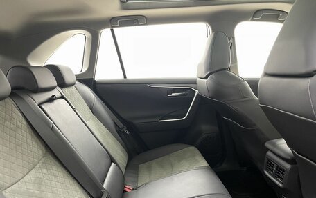 Toyota RAV4, 2025 год, 4 650 000 рублей, 13 фотография