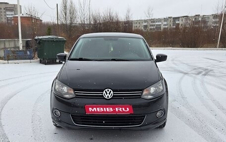 Volkswagen Polo VI (EU Market), 2013 год, 740 000 рублей, 1 фотография