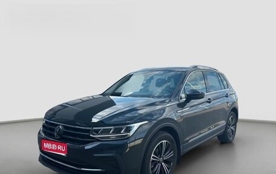 Volkswagen Tiguan II, 2024 год, 3 500 000 рублей, 1 фотография