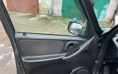 Chevrolet Niva I рестайлинг, 2010 год, 560 000 рублей, 7 фотография