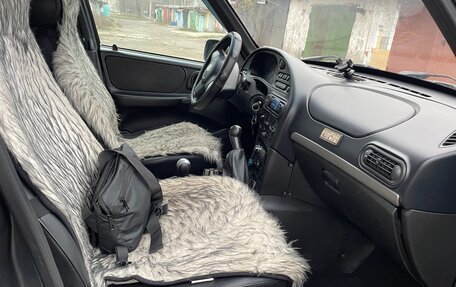 Chevrolet Niva I рестайлинг, 2010 год, 560 000 рублей, 4 фотография