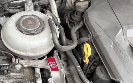 Volkswagen Tiguan II, 2020 год, 2 800 000 рублей, 16 фотография