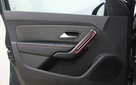 Dacia Duster II, 2019 год, 1 593 000 рублей, 10 фотография