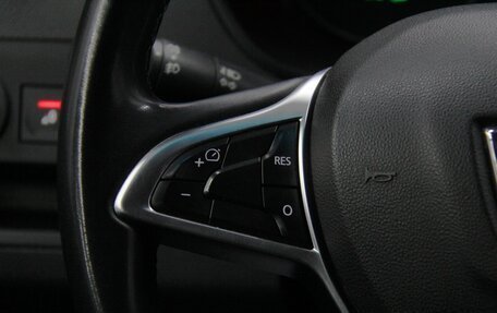 Dacia Duster II, 2019 год, 1 593 000 рублей, 17 фотография