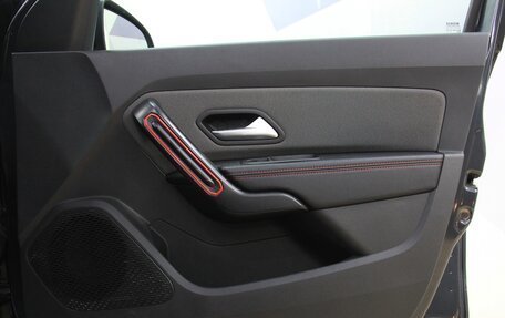 Dacia Duster II, 2019 год, 1 593 000 рублей, 25 фотография