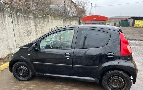 Peugeot 107 I рестайлинг, 2007 год, 275 000 рублей, 3 фотография