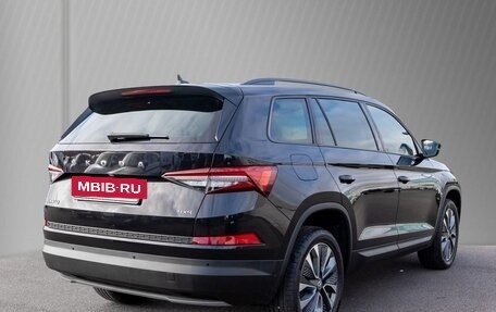 Skoda Kodiaq I, 2022 год, 3 880 000 рублей, 3 фотография