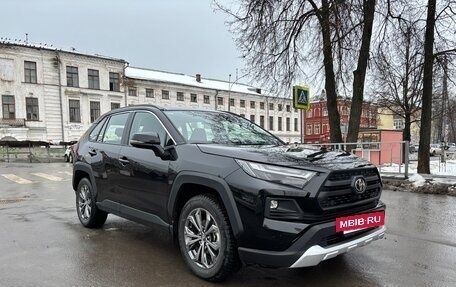 Toyota RAV4, 2024 год, 3 870 000 рублей, 7 фотография