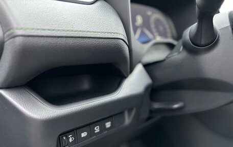 Toyota RAV4, 2024 год, 3 870 000 рублей, 16 фотография