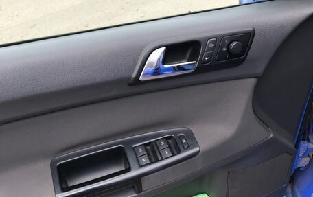 Volkswagen Polo IV рестайлинг, 2003 год, 369 000 рублей, 12 фотография