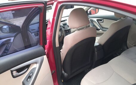 Hyundai Elantra V, 2015 год, 1 050 000 рублей, 9 фотография