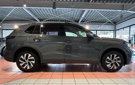 Volkswagen Tiguan, 2025 год, 4 850 000 рублей, 4 фотография