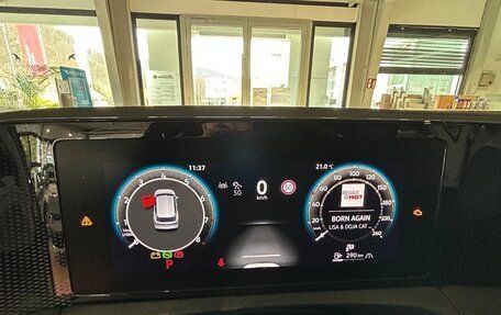 Volkswagen Tiguan, 2025 год, 4 850 000 рублей, 13 фотография