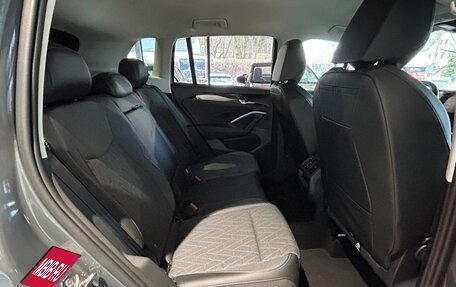 Volkswagen Tiguan, 2025 год, 4 850 000 рублей, 20 фотография