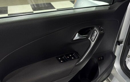 Volkswagen Polo VI (EU Market), 2012 год, 785 000 рублей, 13 фотография